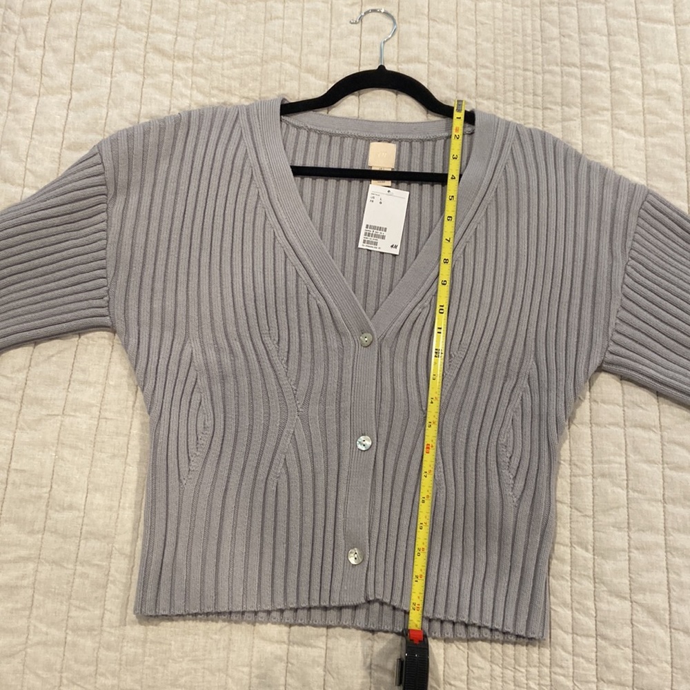 H&M Ribbed Knit Puff Sleeve Cardigan - Picture 9 of 12
